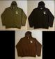 Preview: Kapuzen Sweatjacke mit Stick "Deutsch Drahthaar Stick schwarz/weiß"